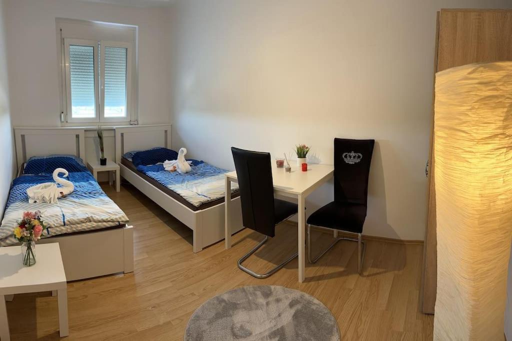 Kiki Living - Peaceful Apartment In Schwechat #2 Exterior foto
