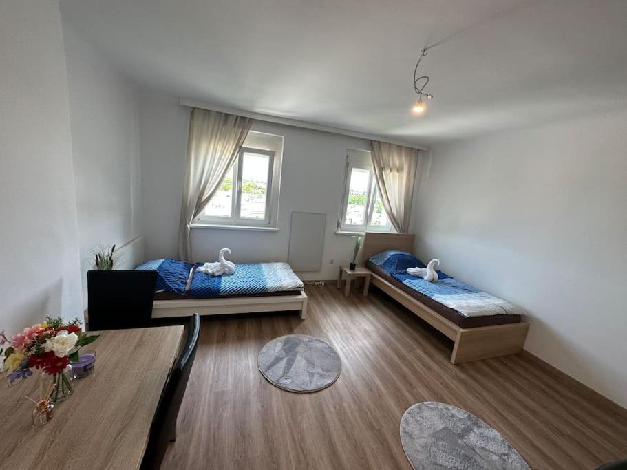 Kiki Living - Peaceful Apartment In Schwechat #2 Exterior foto