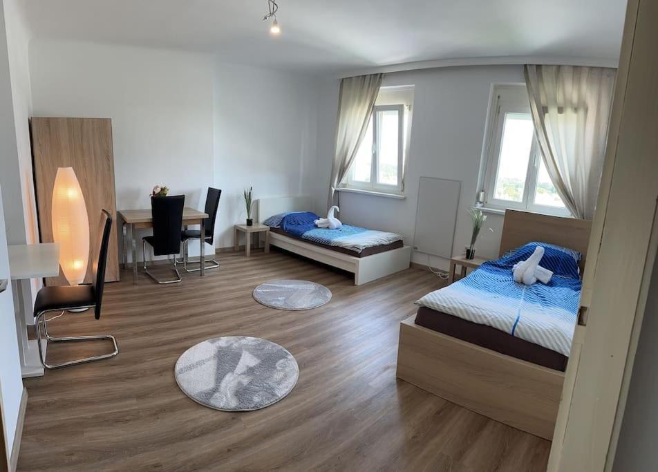 Kiki Living - Peaceful Apartment In Schwechat #2 Exterior foto